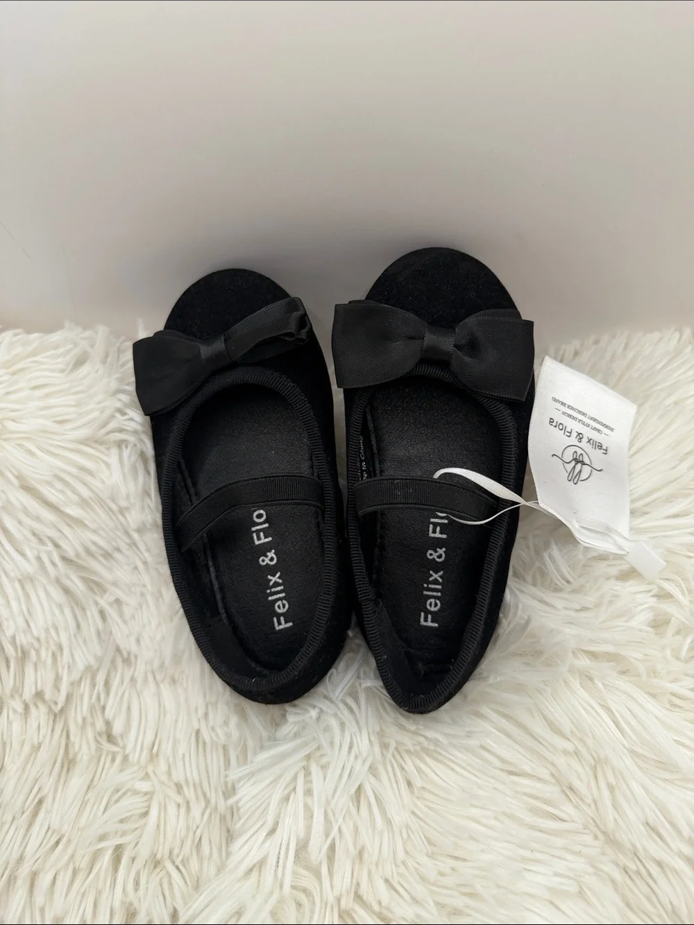 Felix & Flo Girls' Black Bow Mary Jane Dress Shoes